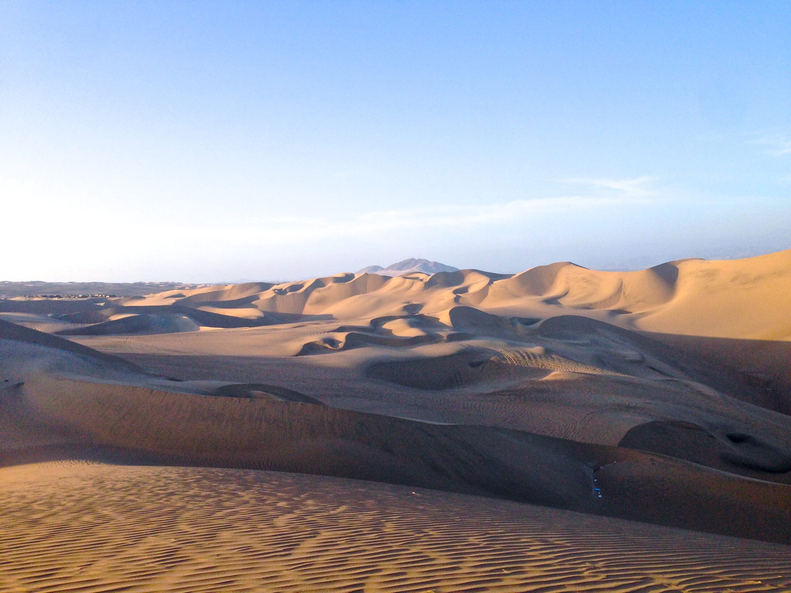 huacachina, peru, sandboarding, desert
