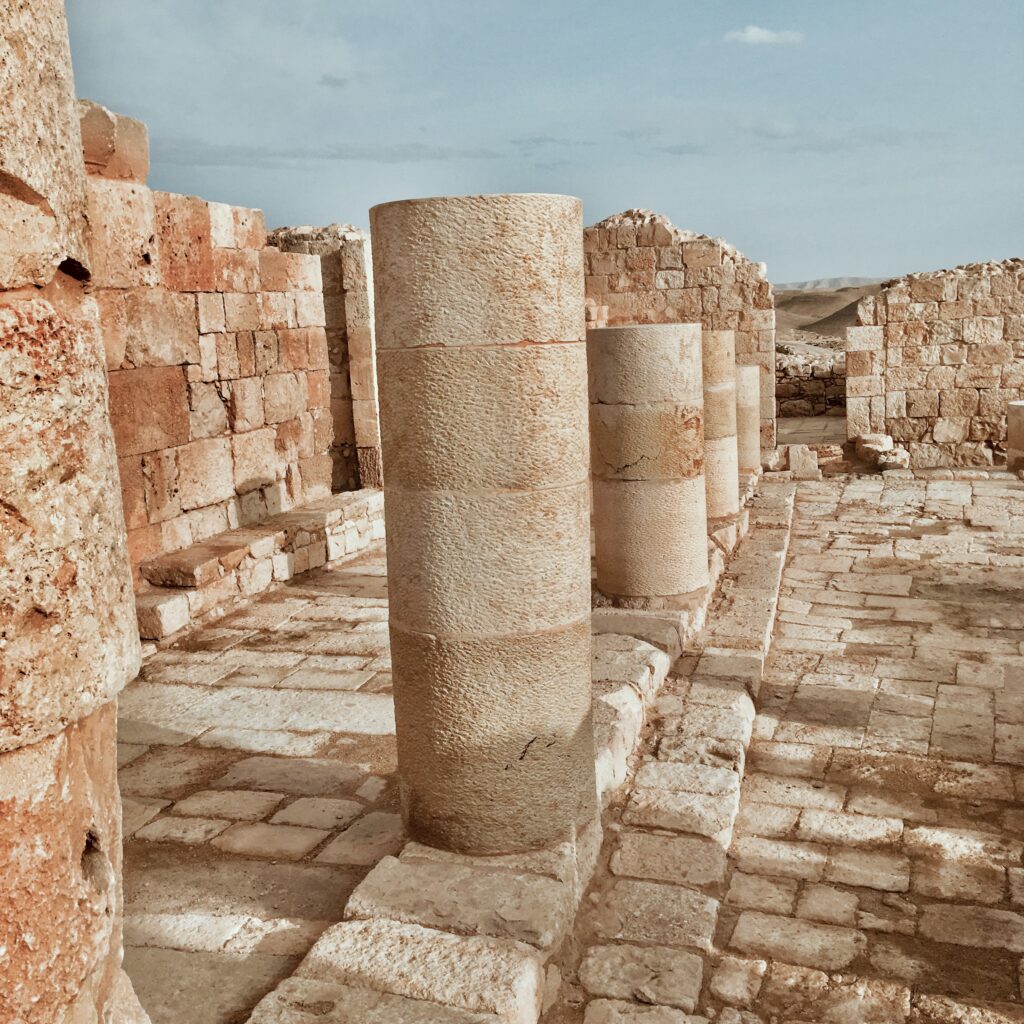 pillars, ruins